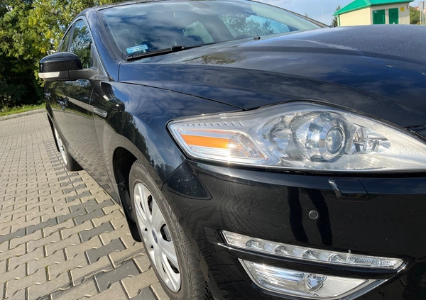 Ford Mondeo cena 34900 przebieg: 175000, rok produkcji 2013 z Legnica małe 232